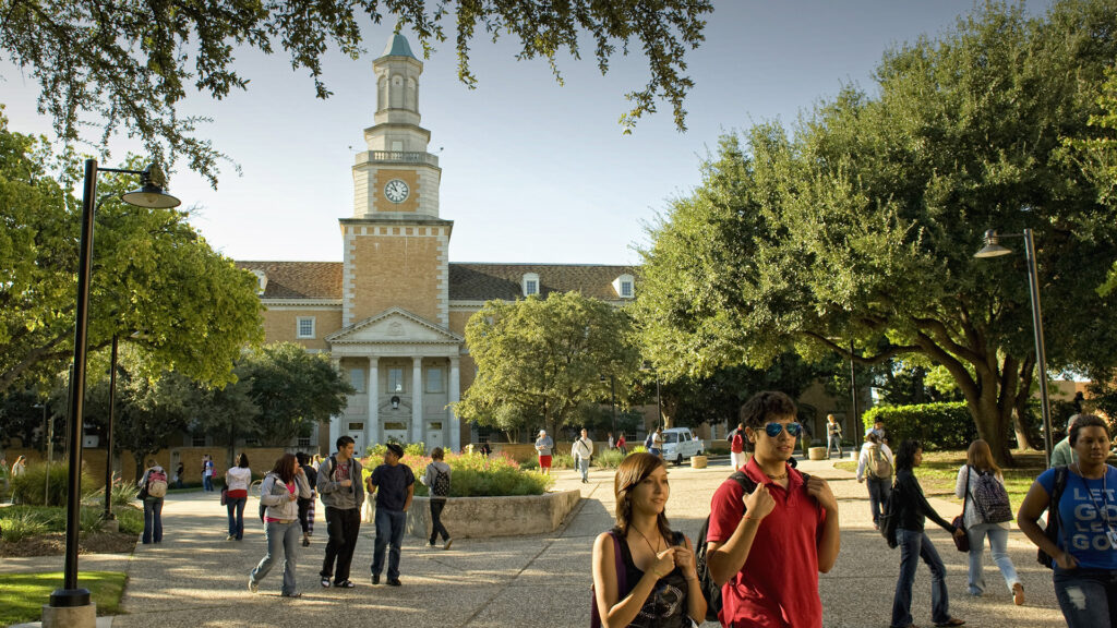 Top 10 Universities in Texas